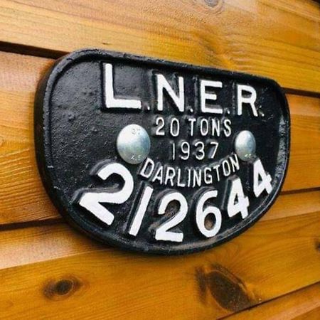 Dilhorne Malthouse Farm Cottage Carriage מראה חיצוני תמונה